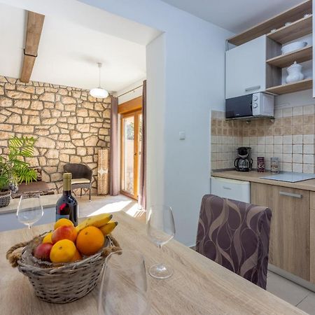 Apartmani Anita Драмаль Экстерьер фото