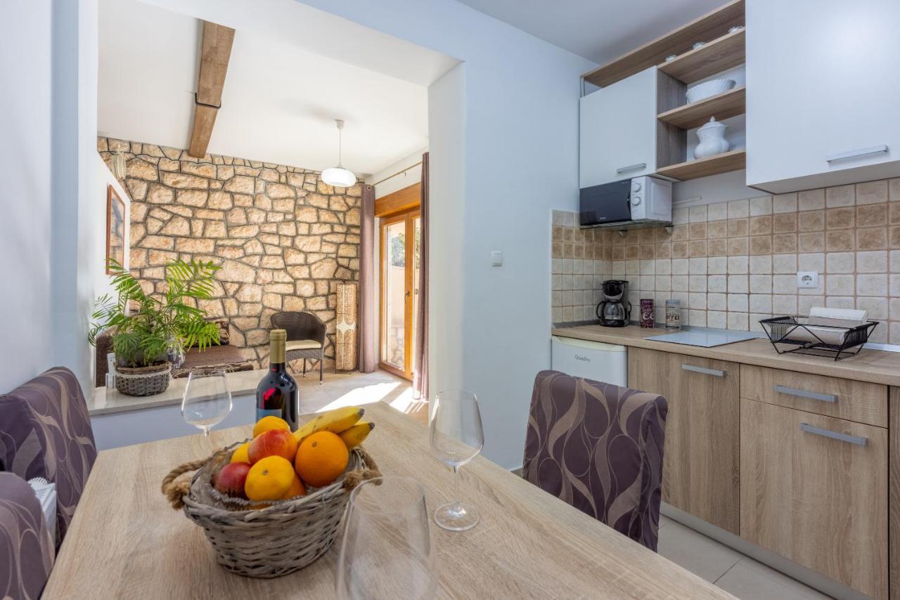 Apartmani Anita Драмаль Экстерьер фото
